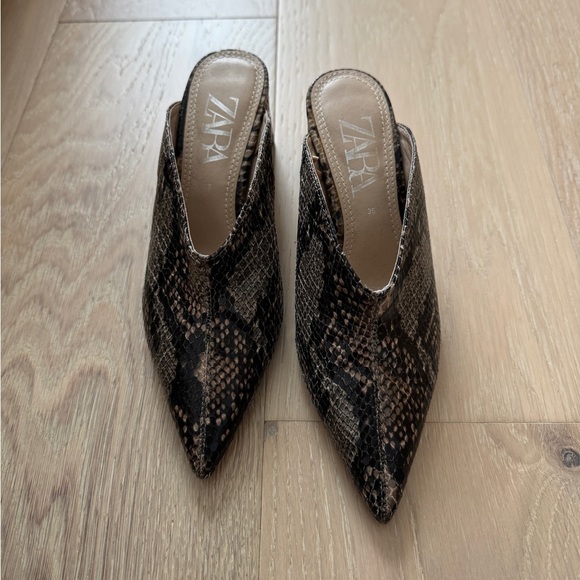 Zara Shoes - Zara Snake Print Mules